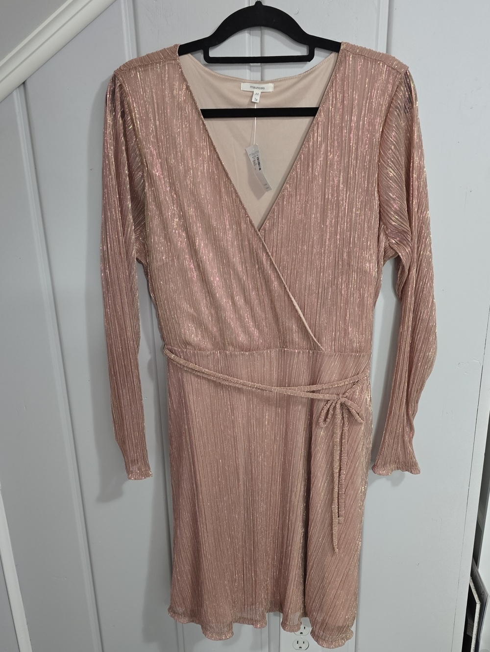 NWT Maurices Rose Gold/Pink Dress (Size 1x)
